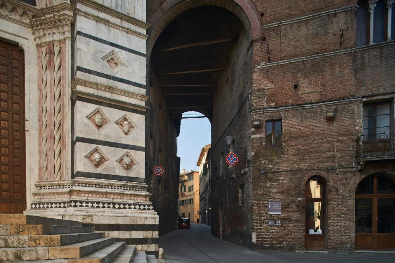 Pensión Alla Scala 1746 Siena